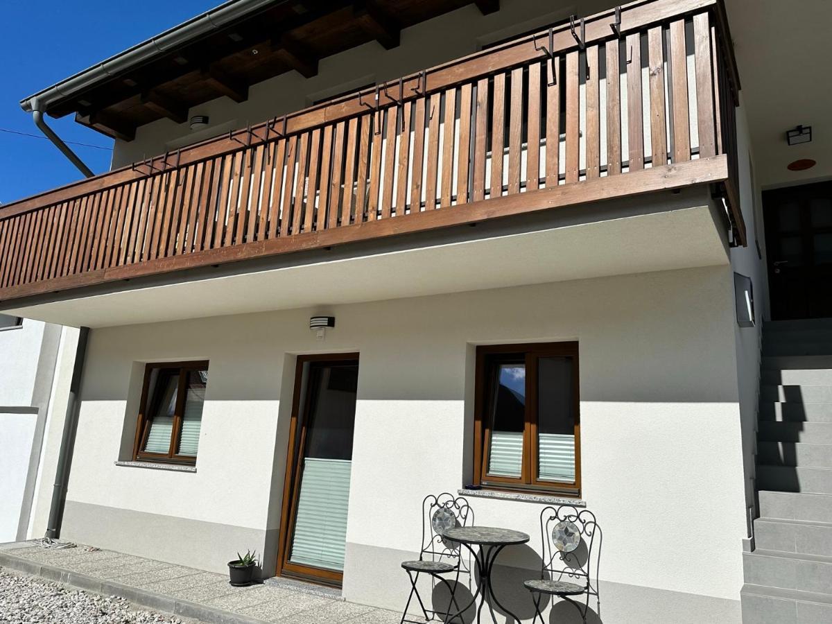 Apartma Alma Bovec Exteriör bild